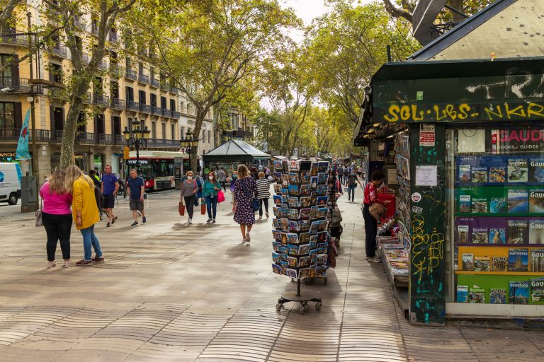 La Rambla street in Spain | Evolve Tours