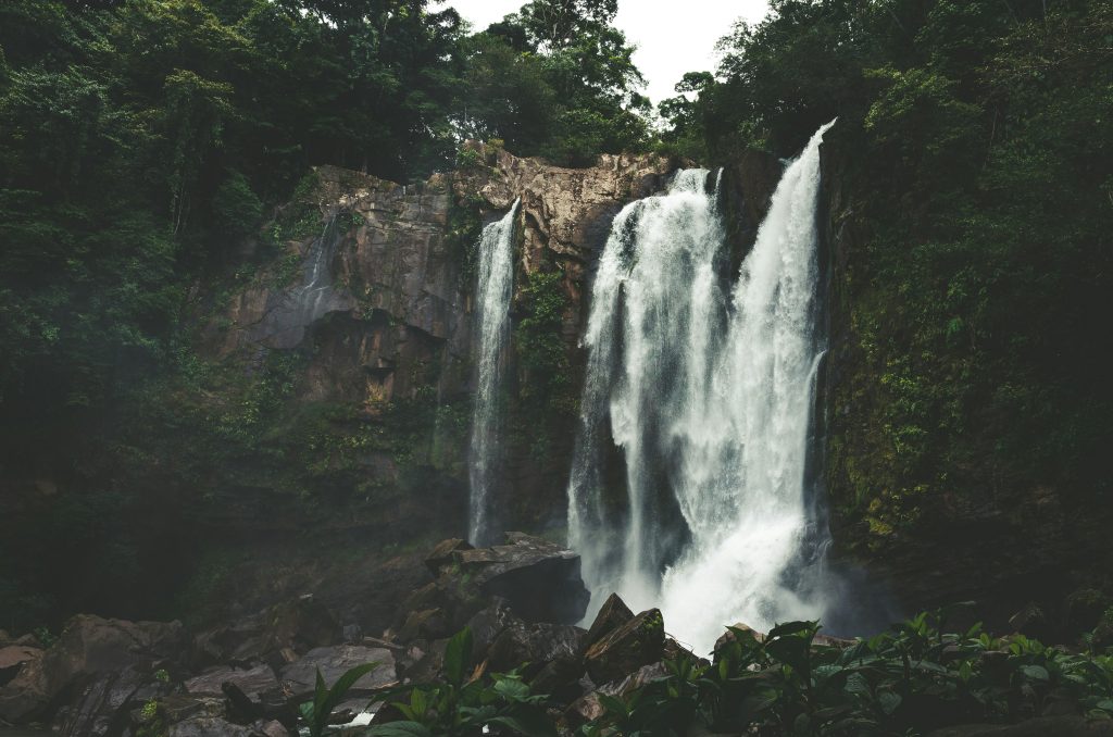 Costa Rica School Trip | Waterfall in rainforest | Evolve Tours