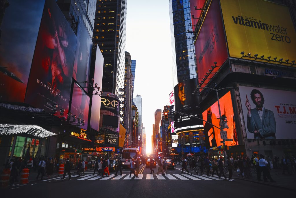 New York School Trip | New York City busy street | Evolve Tours