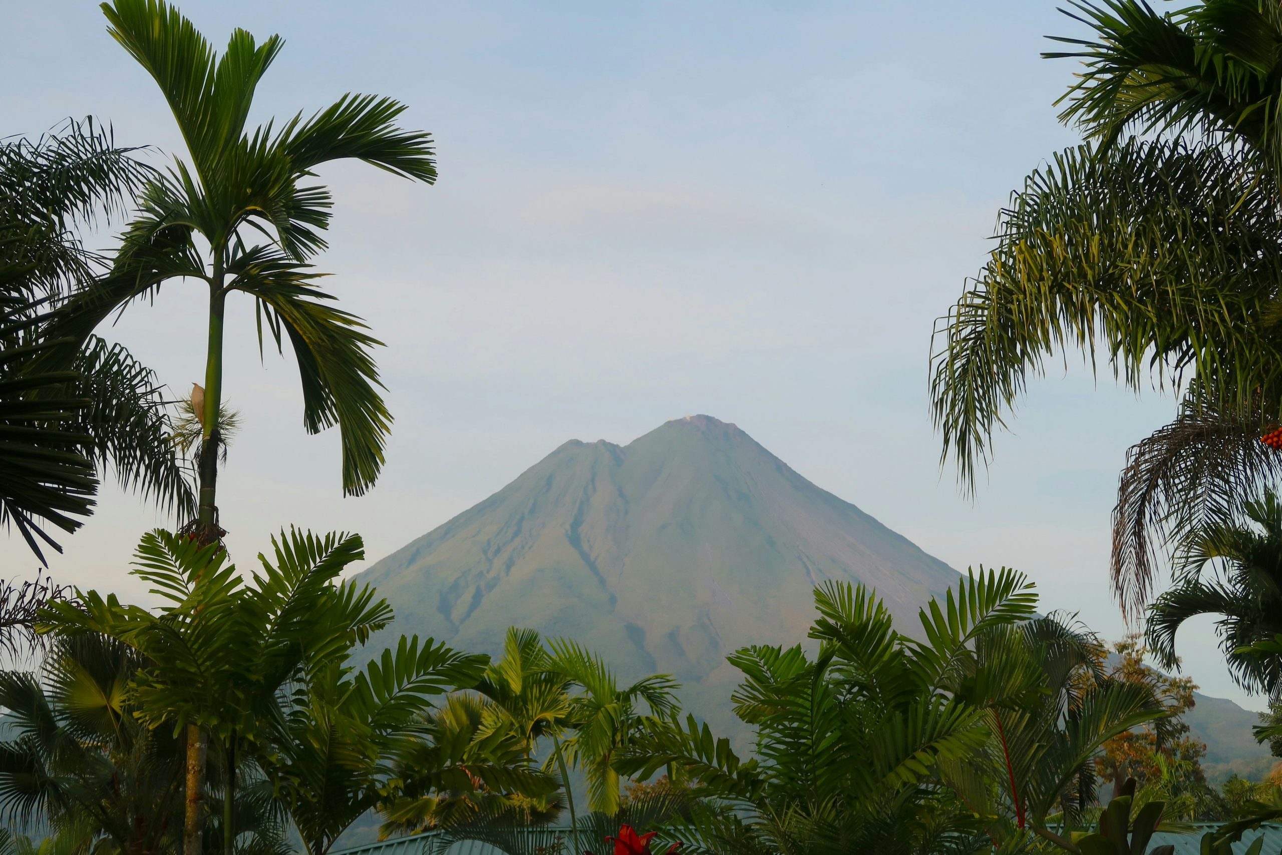Evolve Tours Trips | Costa Rica volcano | Evolve Tours